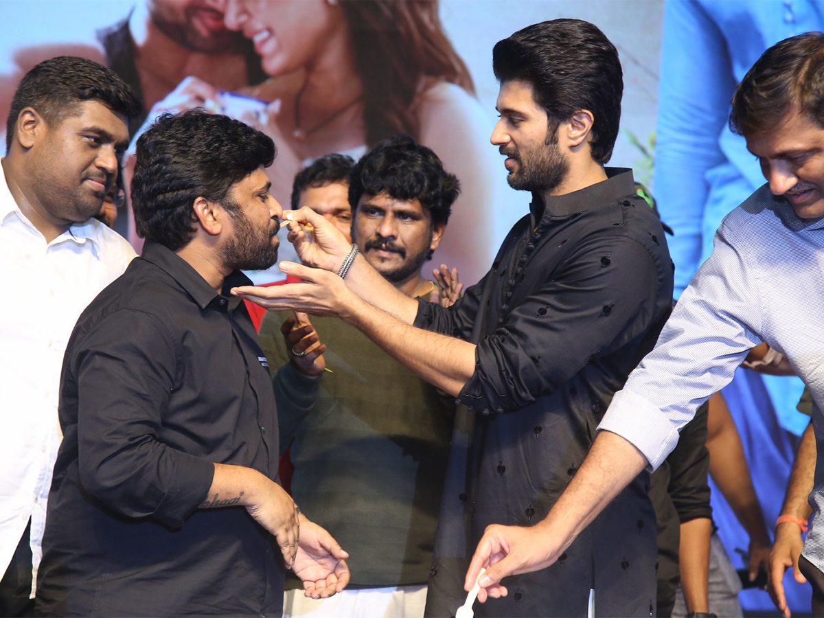 Kushi Movie Success Meet at Vizag  - Sakshi41