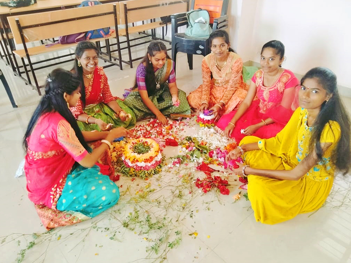 Bathukamma Celebrations IN Government Schools Photos - Sakshi6