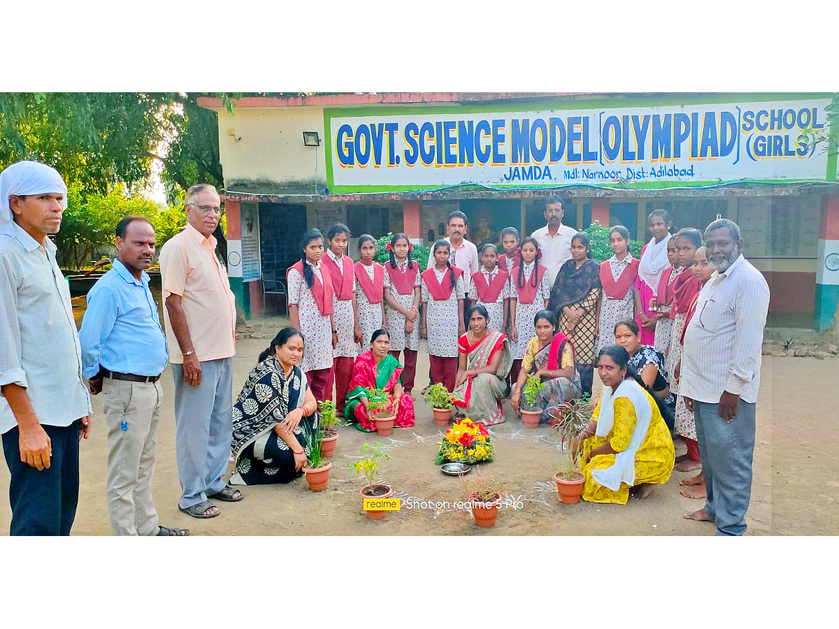 Bathukamma Celebrations IN Government Schools Photos - Sakshi9