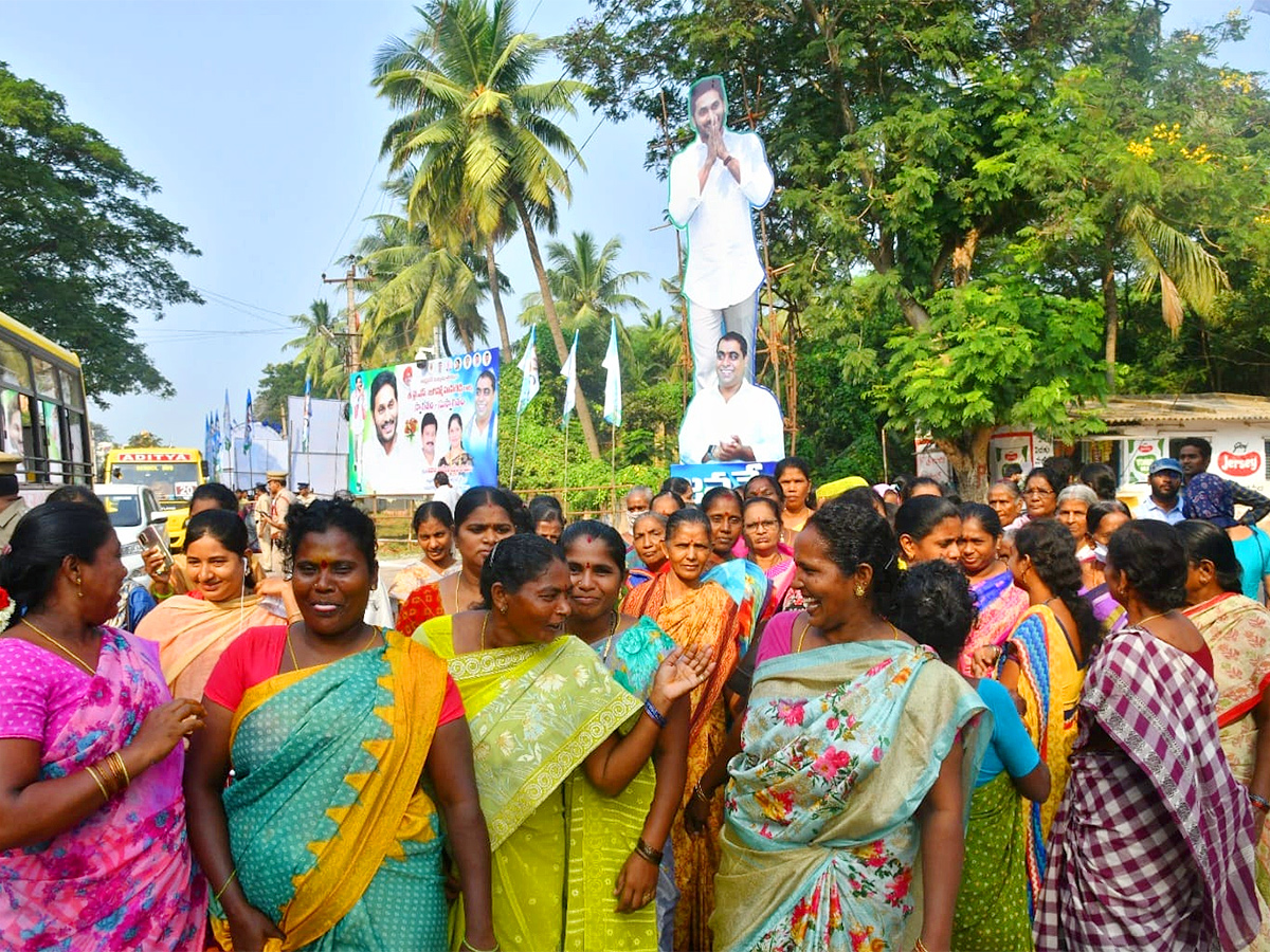 Jagannanna Colony Houses Opening Event Photos In Samarlakota - Sakshi16