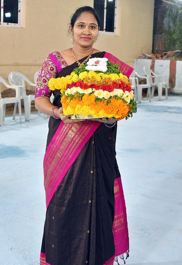 bathukamma celebrations in hyderabad - Sakshi11