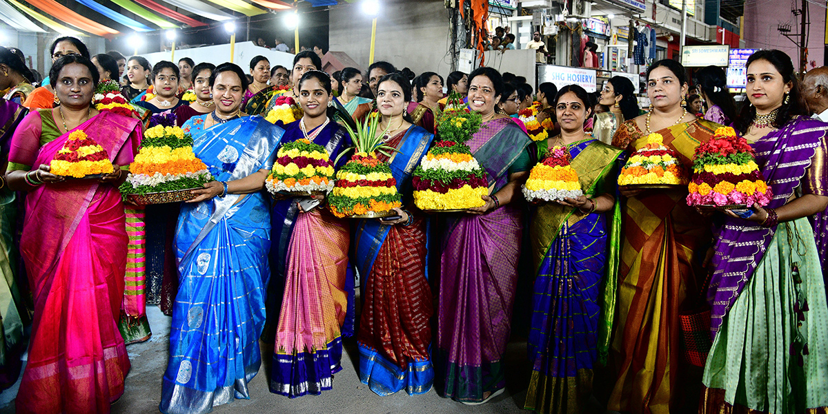 bathukamma celebrations in hyderabad - Sakshi13