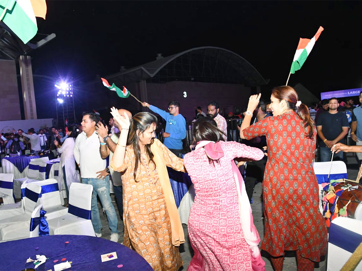 WC 2023: Indian Fans Celebration Photos After Team India Defeat Pak - Sakshi21