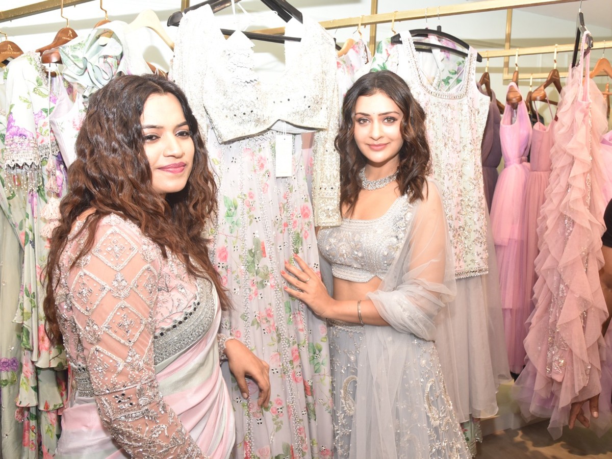 Payal Rajput Visited Designer Anusha Reddys Collections Store - Sakshi12