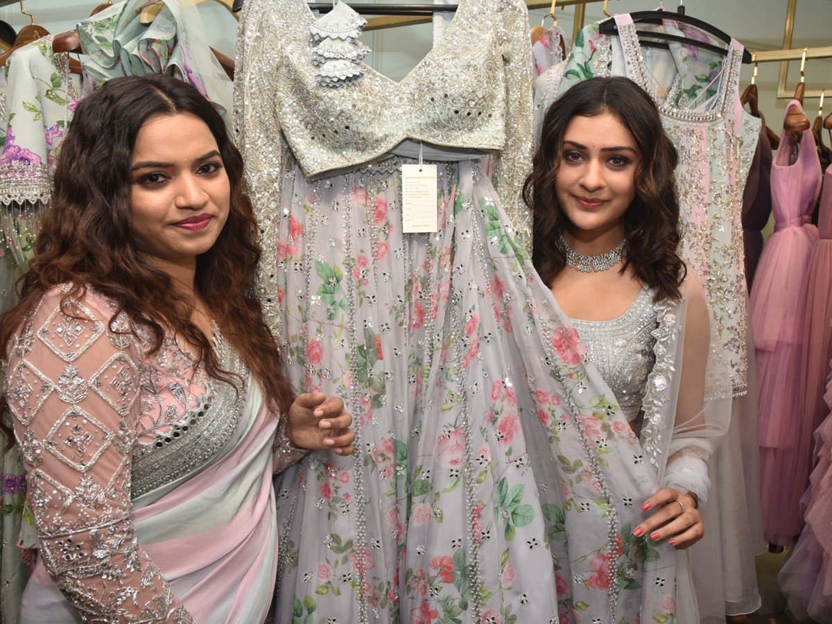 Payal Rajput Visited Designer Anusha Reddys Collections Store - Sakshi15