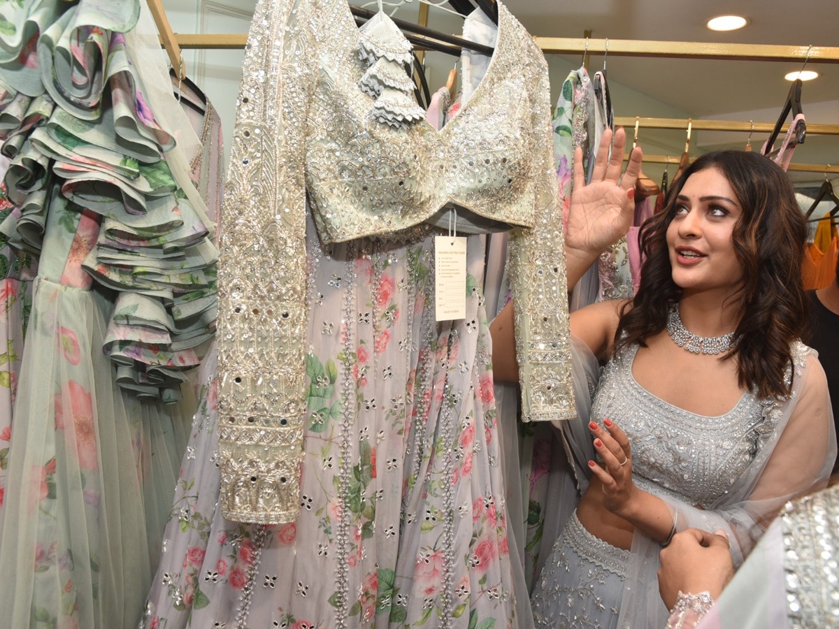 Payal Rajput Visited Designer Anusha Reddys Collections Store - Sakshi16