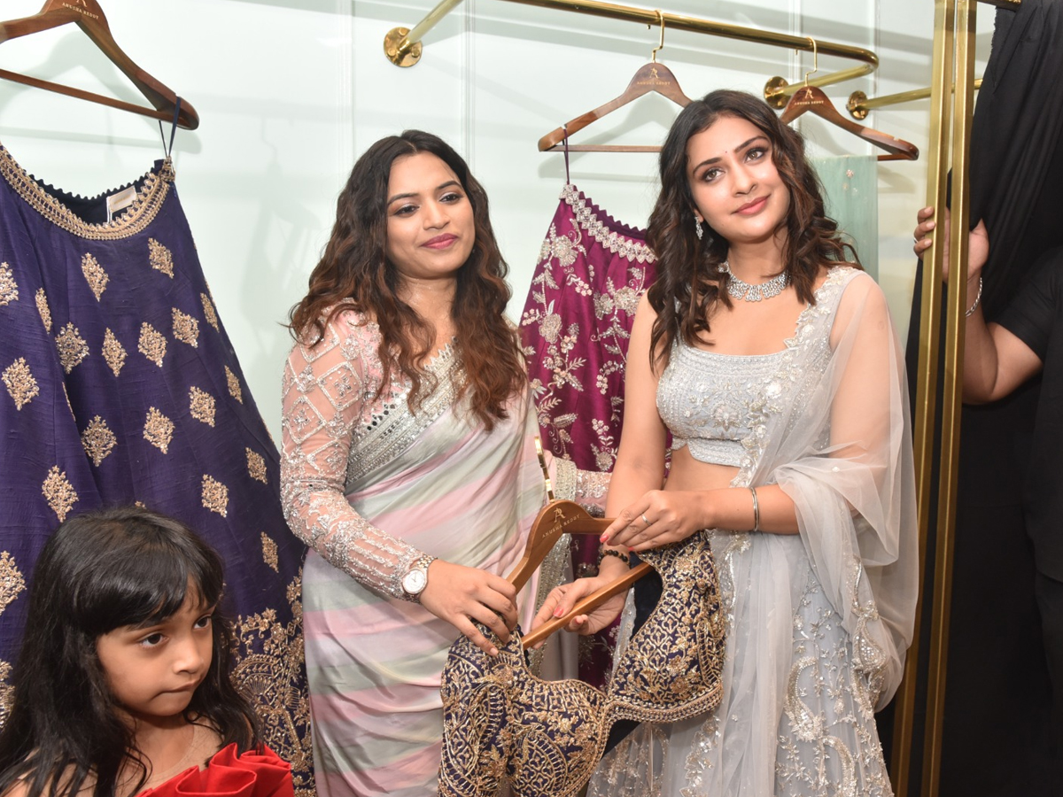 Payal Rajput Visited Designer Anusha Reddys Collections Store - Sakshi21