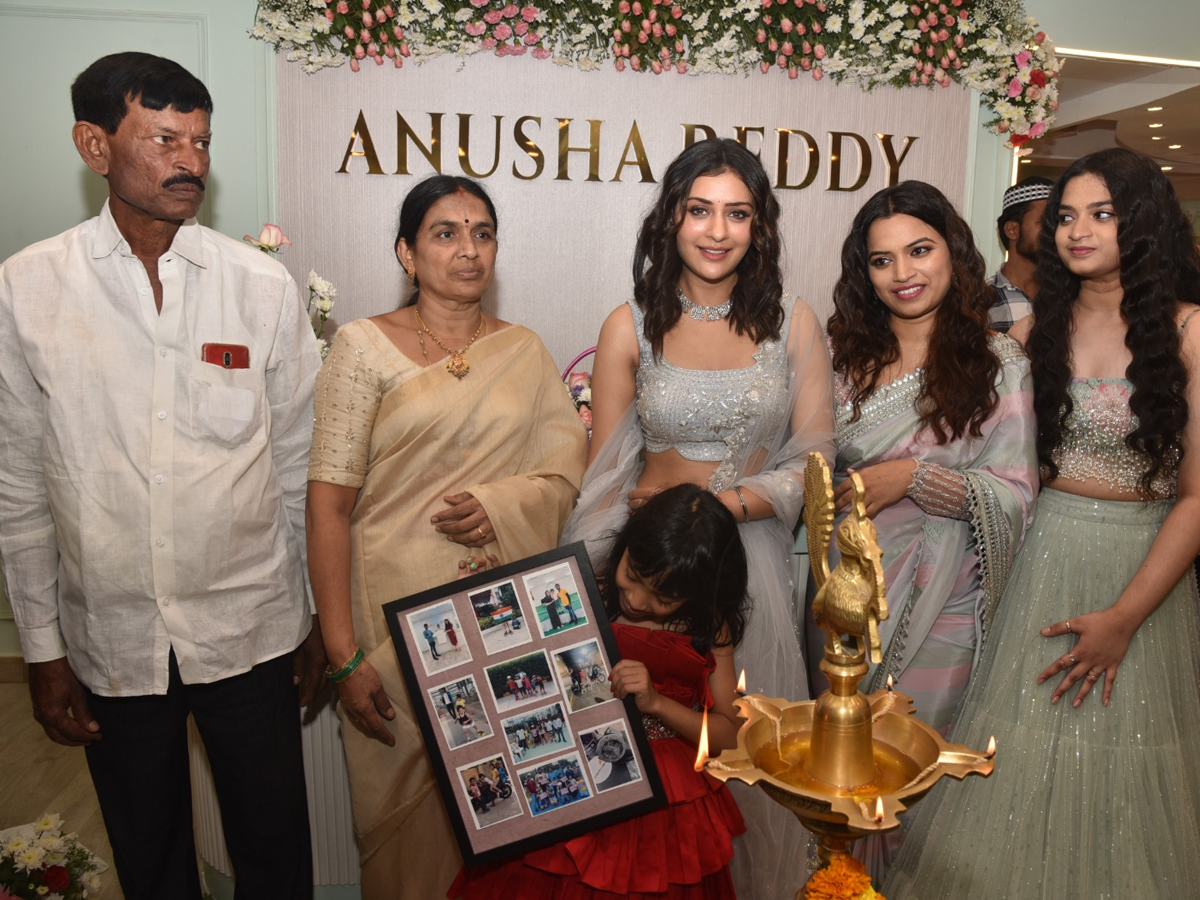 Payal Rajput Visited Designer Anusha Reddys Collections Store - Sakshi5