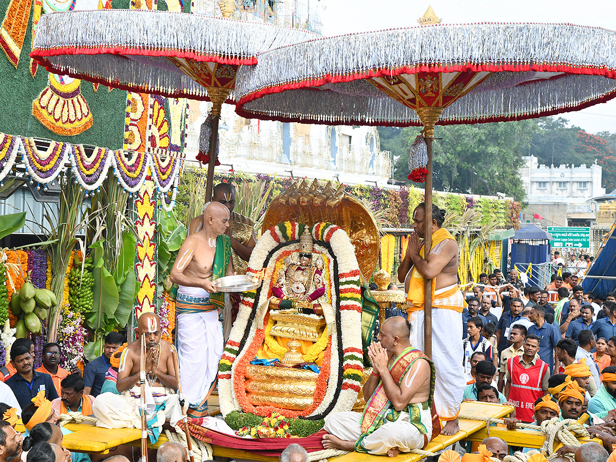 Navaratri Brahmotsavalu at Tirumala 2023 - Sakshi3