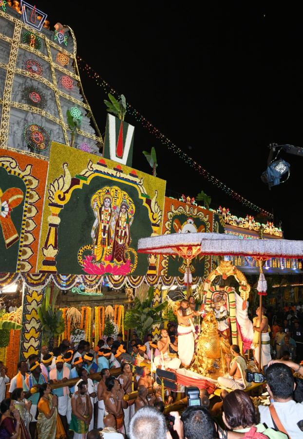 Tirumala Srivari Navaratri Brahmotsavam 2023 Hamsa Vahana Seva Photos - Sakshi3