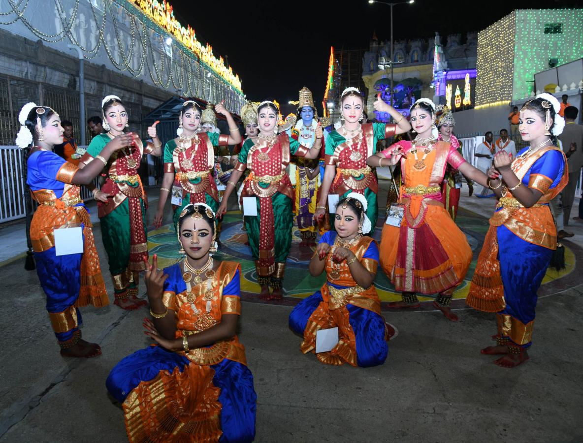 Tirumala Srivari Navaratri Brahmotsavam 2023 Hamsa Vahana Seva Photos - Sakshi10