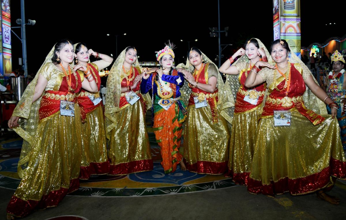 Tirumala Srivari Navaratri Brahmotsavam 2023 Hamsa Vahana Seva Photos - Sakshi15