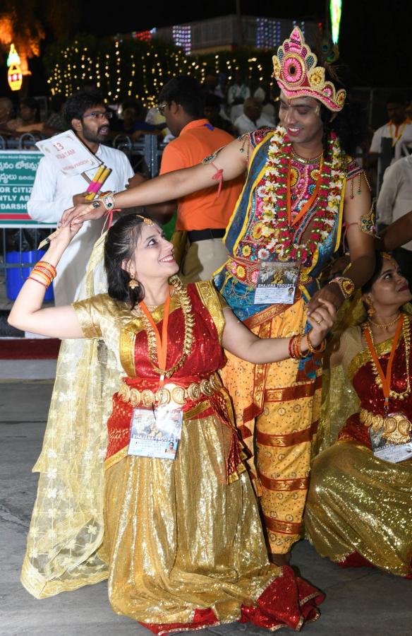 Tirumala Srivari Navaratri Brahmotsavam 2023 Hamsa Vahana Seva Photos - Sakshi27