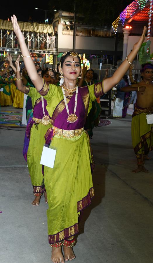 Tirumala Srivari Navaratri Brahmotsavam 2023 Hamsa Vahana Seva Photos - Sakshi31