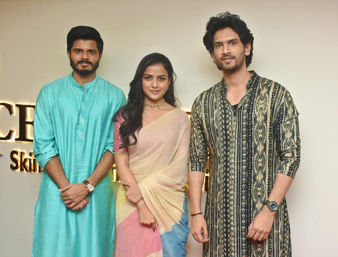 Vaishnavi Chaitanya Actors Anand Devarakonda in kokapet - Sakshi8