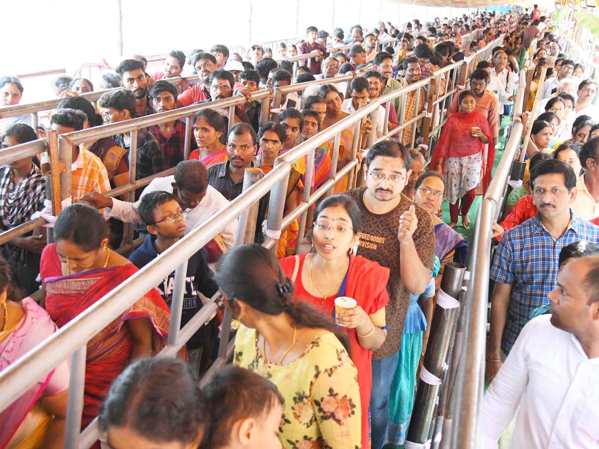 Dussehra Navratri Celebrations At Indrakiladri - Sakshi18