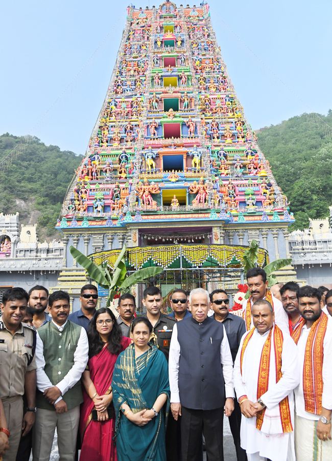 Dussehra Navratri Celebrations At Indrakiladri - Sakshi3