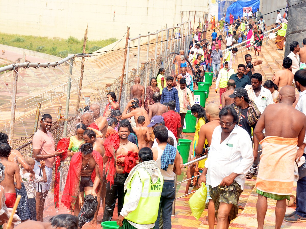 Dussehra Navratri Celebrations At Indrakiladri - Sakshi41