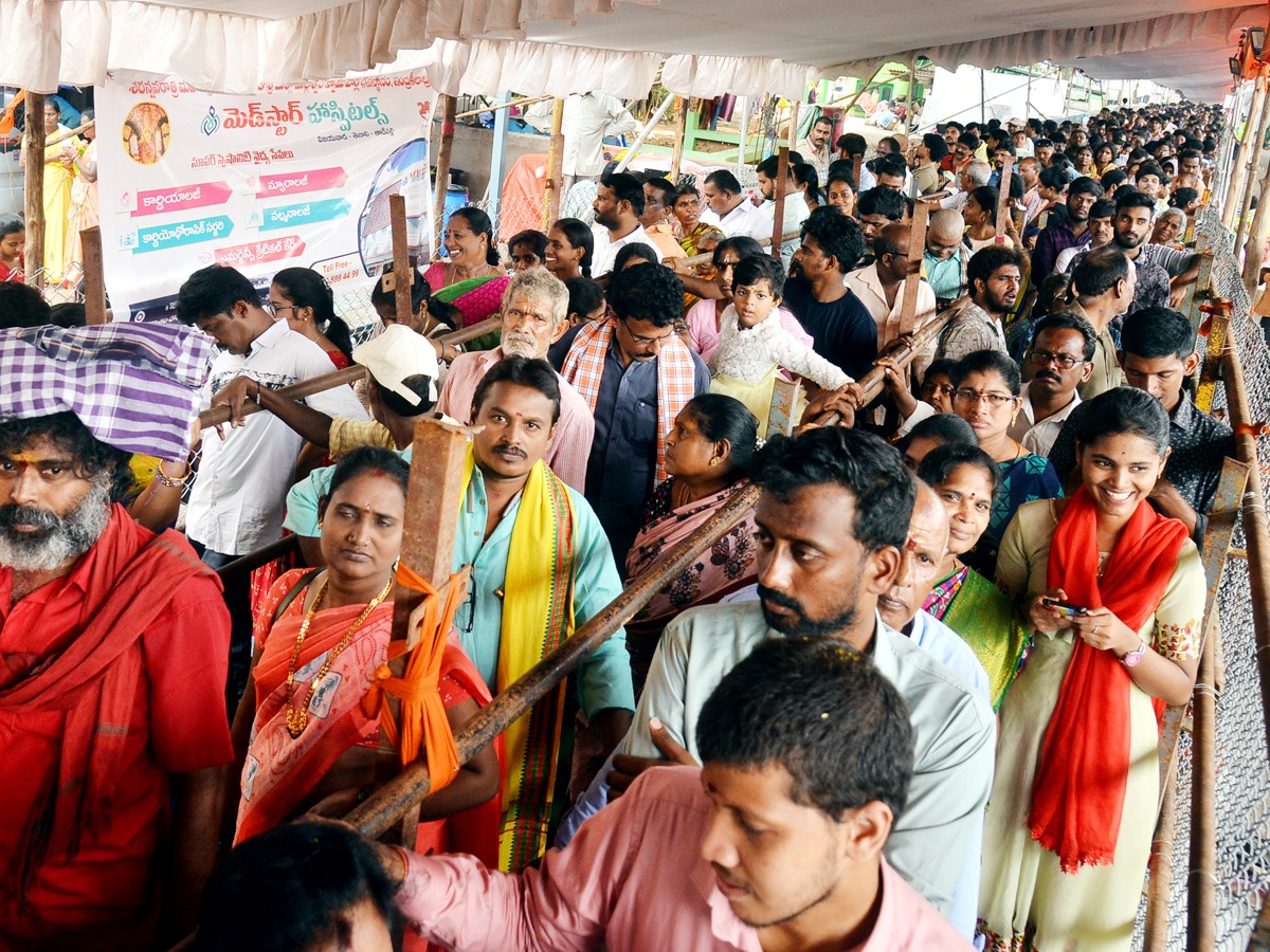 Dussehra Navratri Celebrations At Indrakiladri - Sakshi43