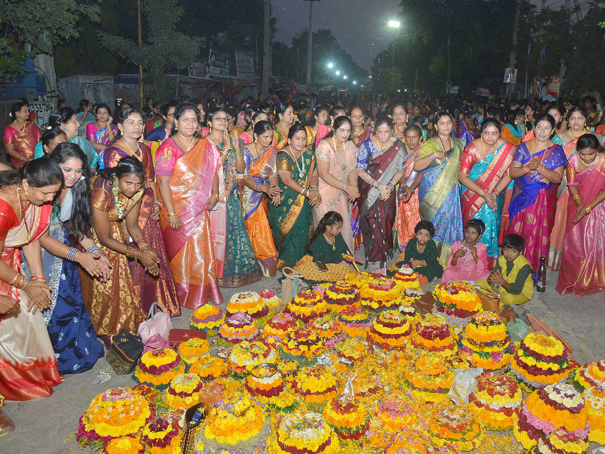 Bathukamma Celebrations Across Telangana State photos - Sakshi19