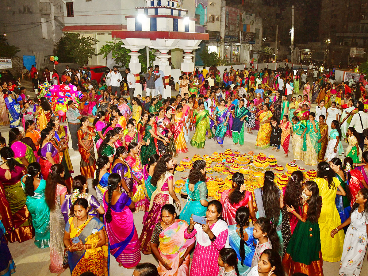 Bathukamma Celebrations Across Telangana State photos - Sakshi22