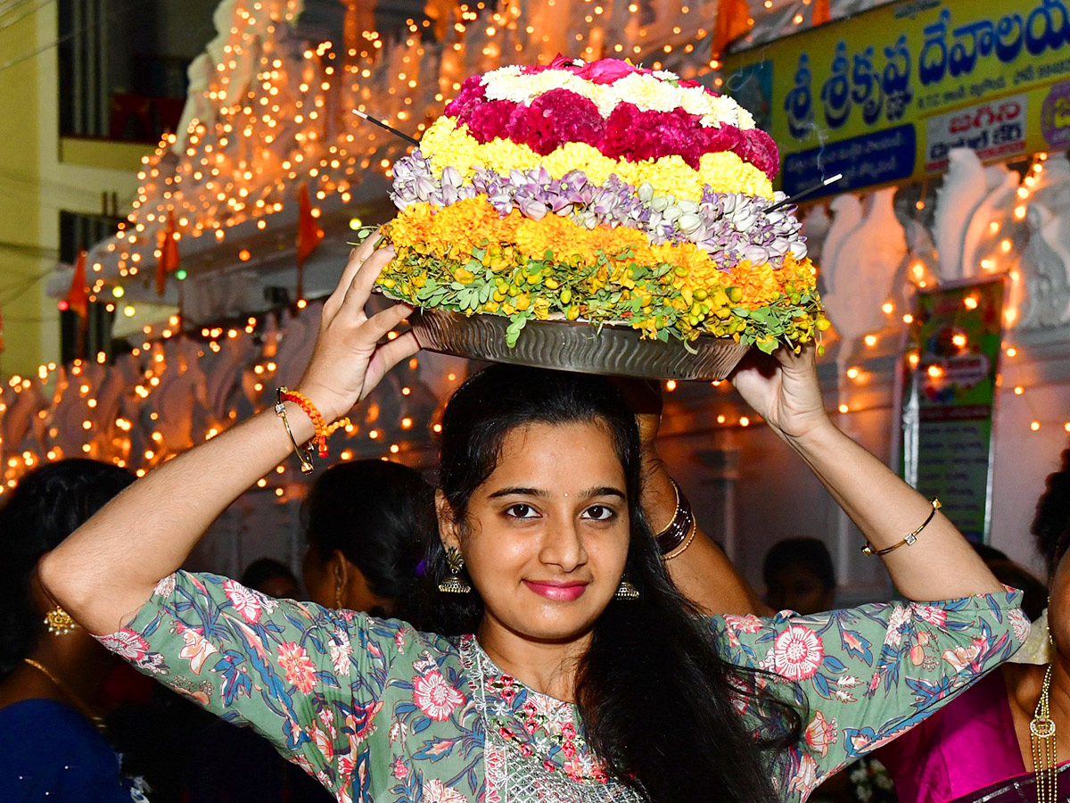 Bathukamma Celebrations Across Telangana State photos - Sakshi23