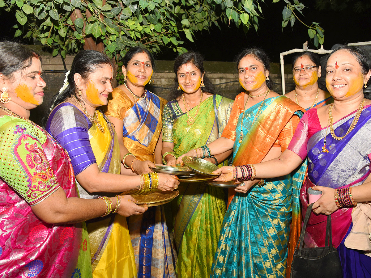 Bathukamma Celebrations Across Telangana State photos - Sakshi4