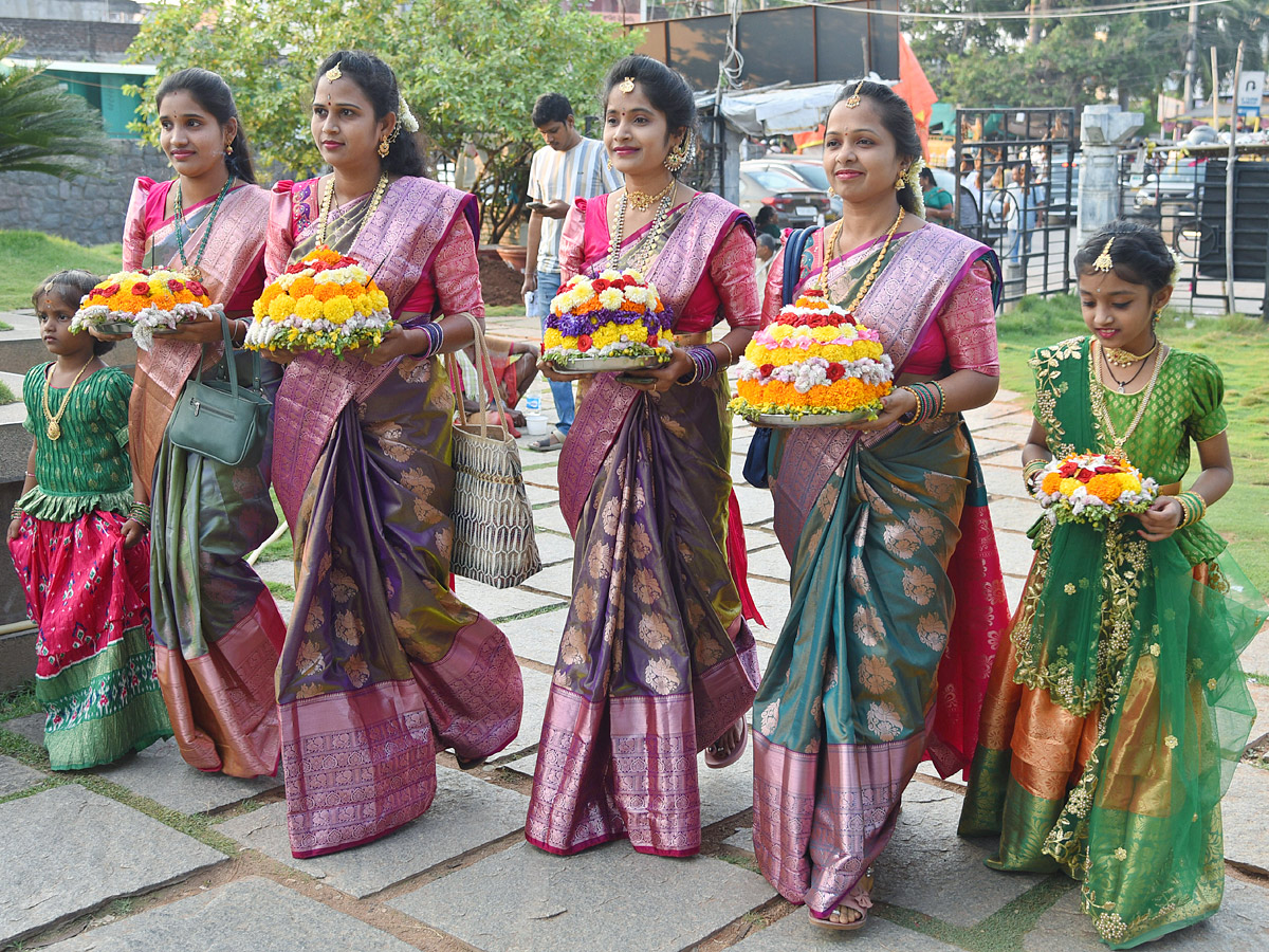 Bathukamma Celebrations Across Telangana State photos - Sakshi7