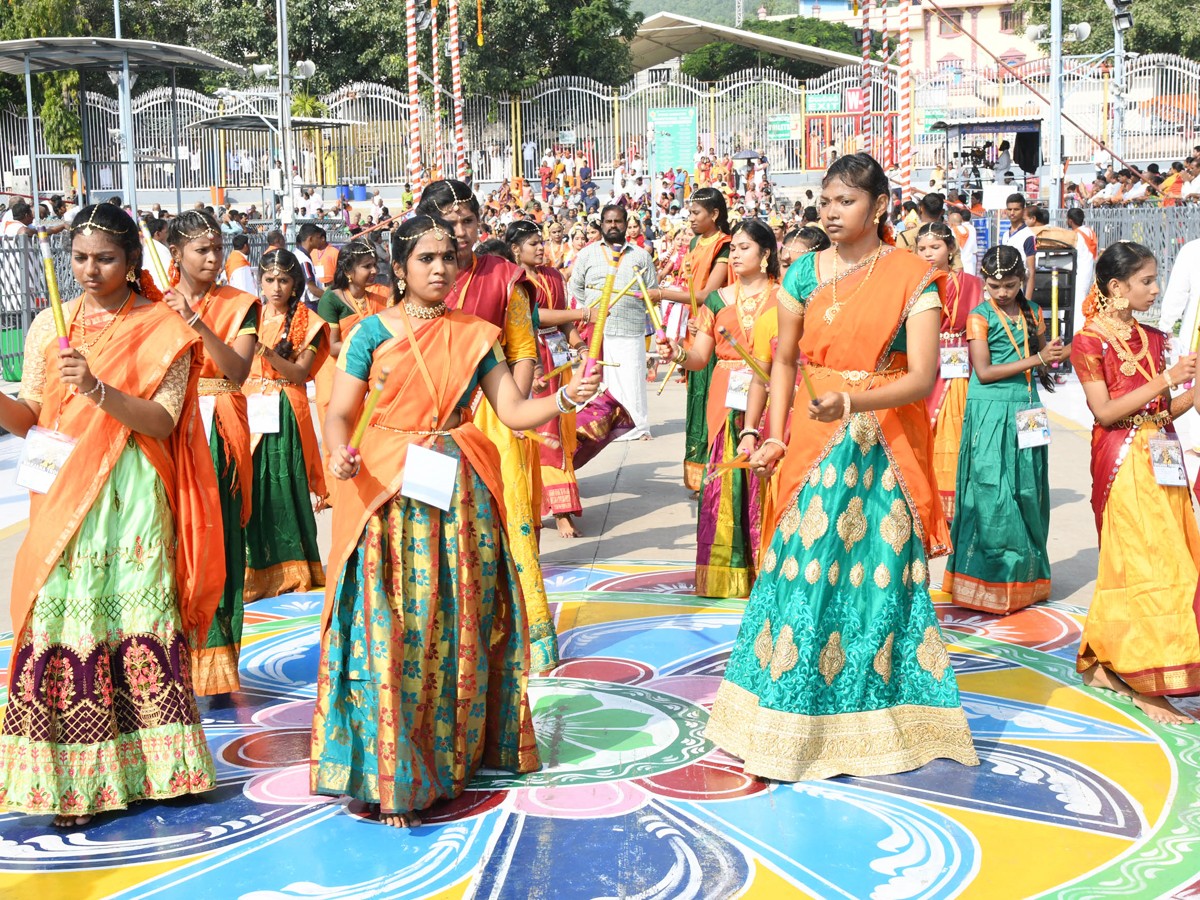 Tirumala Brahmotsavam: Sri Malayappaswamy On Simha Vahanam - Sakshi31