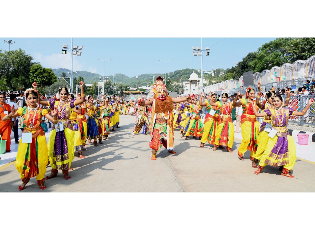 Tirumala Brahmotsavam: Sri Malayappaswamy On Simha Vahanam - Sakshi34