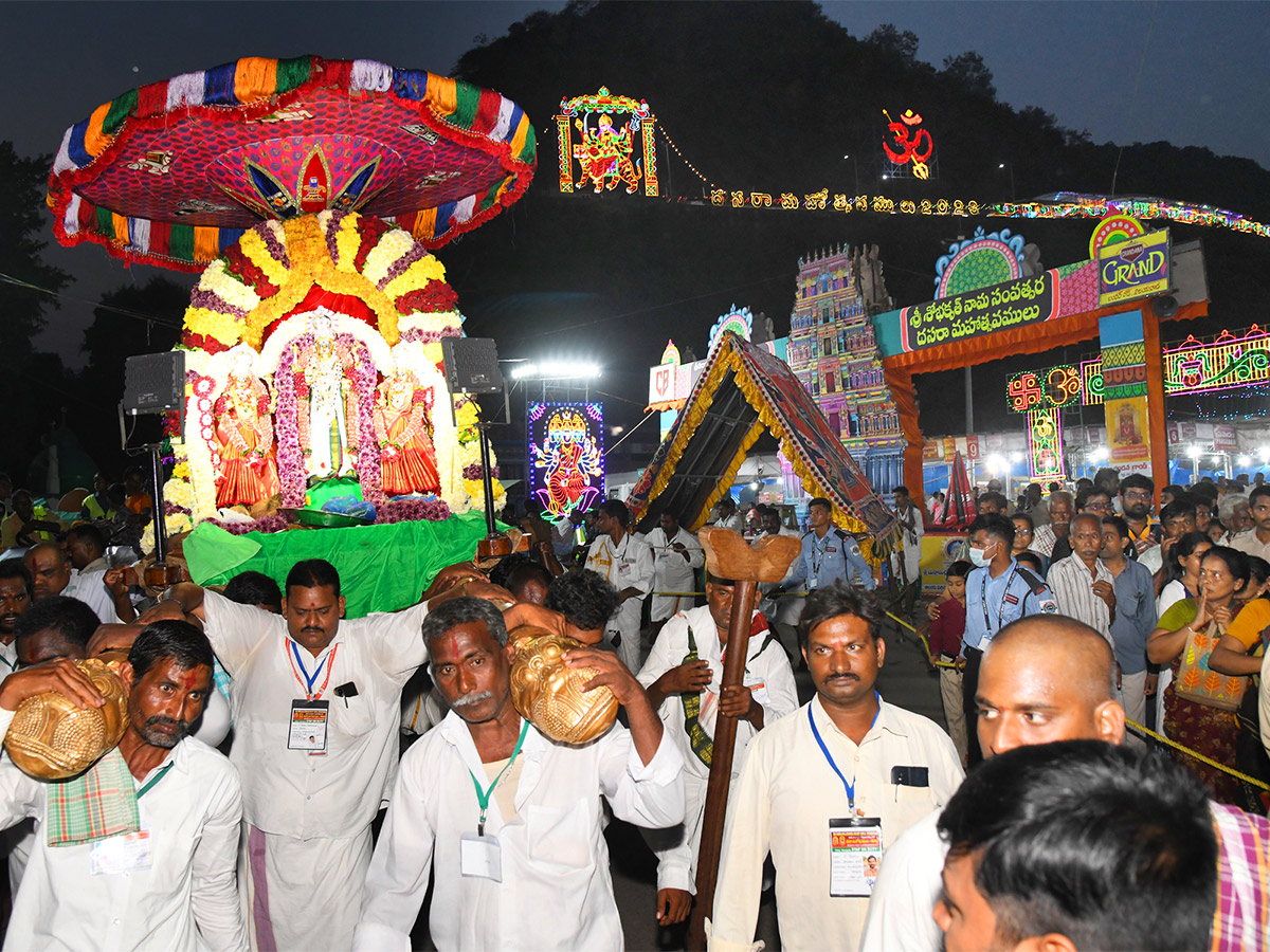 Vijayawada Indrakeeladri Dussehra Celebrations 2023 Photos - Sakshi25