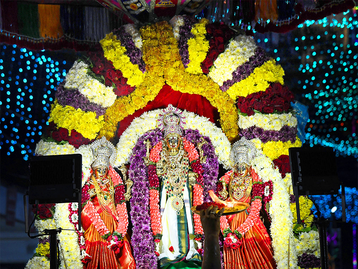 Vijayawada Indrakeeladri Dussehra Celebrations 2023 Photos - Sakshi49