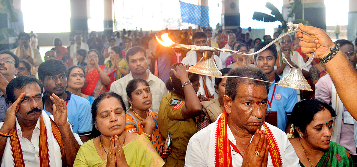 Vijayawada Indrakeeladri Dussehra Celebrations 2023 Photos - Sakshi9