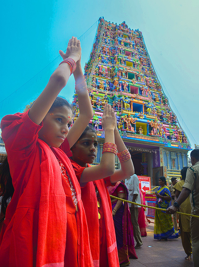 Indrakeeladri Dasara Navaratri Photos - Sakshi14