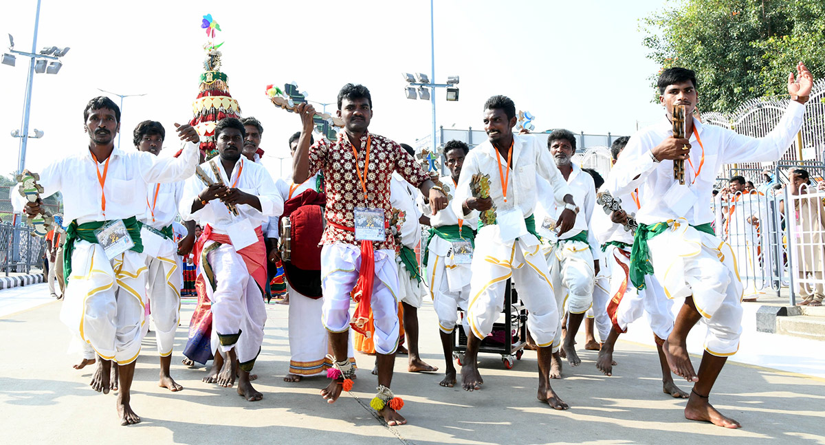 Sri Vari Navaratri Brahmotsavam 2023 Pictures  - Sakshi9