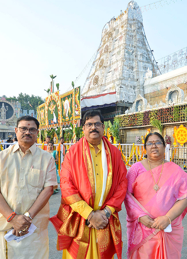 tirumala brahmothsavalu mohini avatharamu PHOTOS - Sakshi14