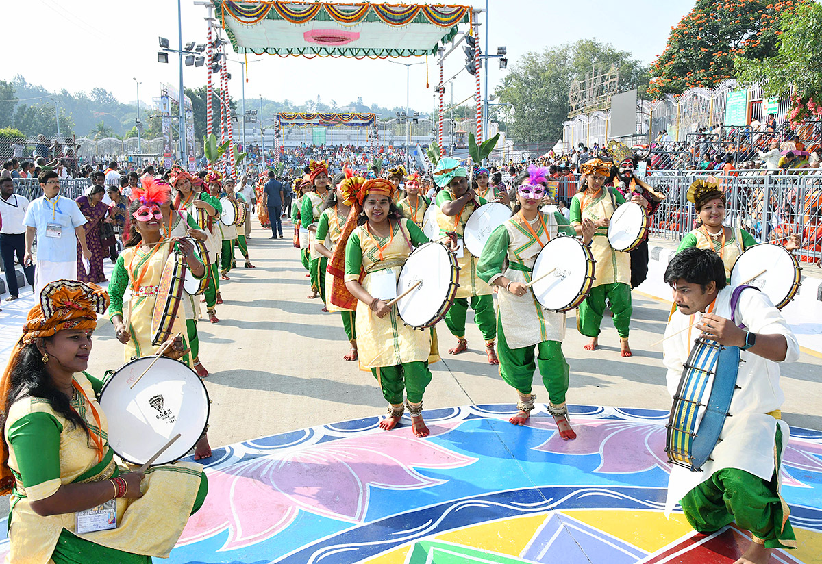 tirumala brahmothsavalu mohini avatharamu PHOTOS - Sakshi52