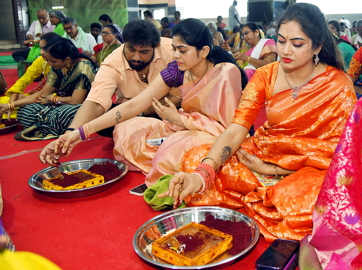 Navaratri Utsavalu Celebration 2023 at Vijayawada - Sakshi16