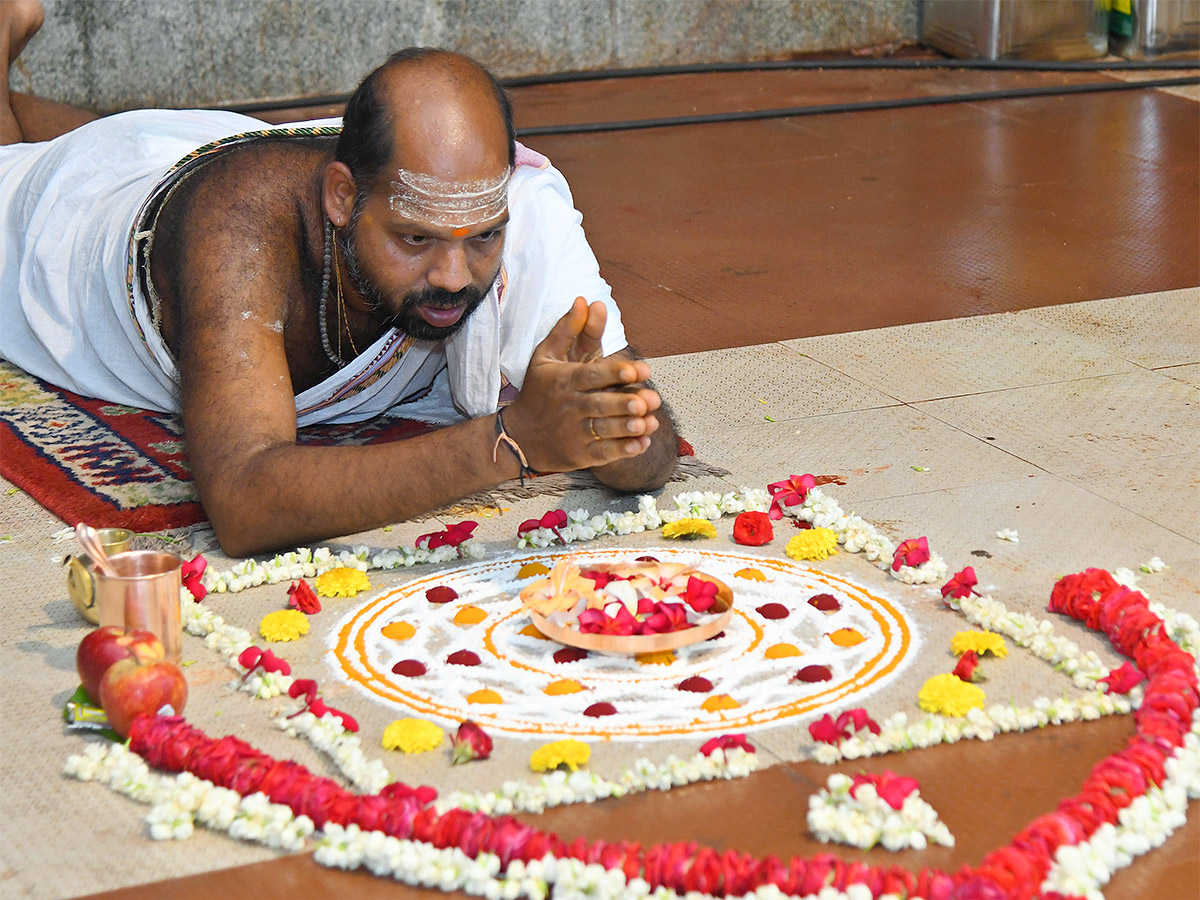 Navaratri Utsavalu Celebration 2023 at Vijayawada - Sakshi18