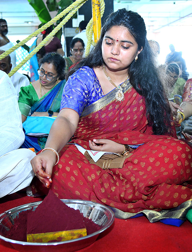 Navaratri Utsavalu Celebration 2023 at Vijayawada - Sakshi36