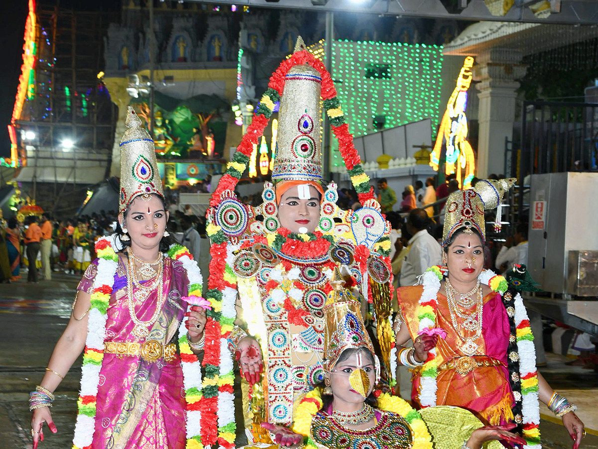 Tirumala Srivari Navaratri Brahmotsavam 2023 - Garuda Vahanam Photos - Sakshi26