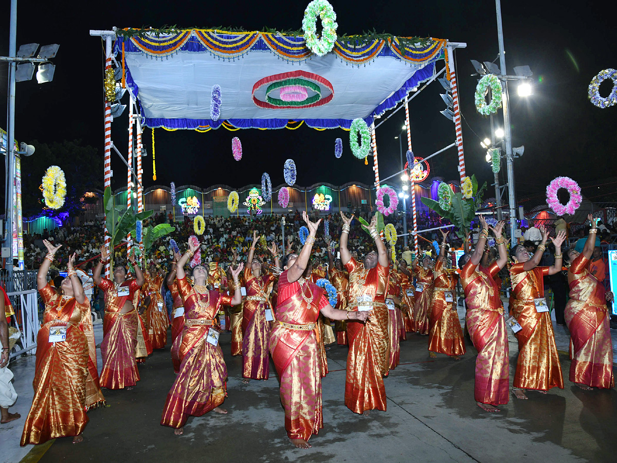 Tirumala Srivari Navaratri Brahmotsavam 2023 - Garuda Vahanam Photos - Sakshi14