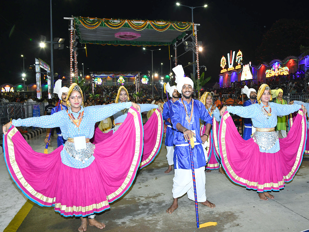 Tirumala Srivari Navaratri Brahmotsavam 2023 - Garuda Vahanam Photos - Sakshi15