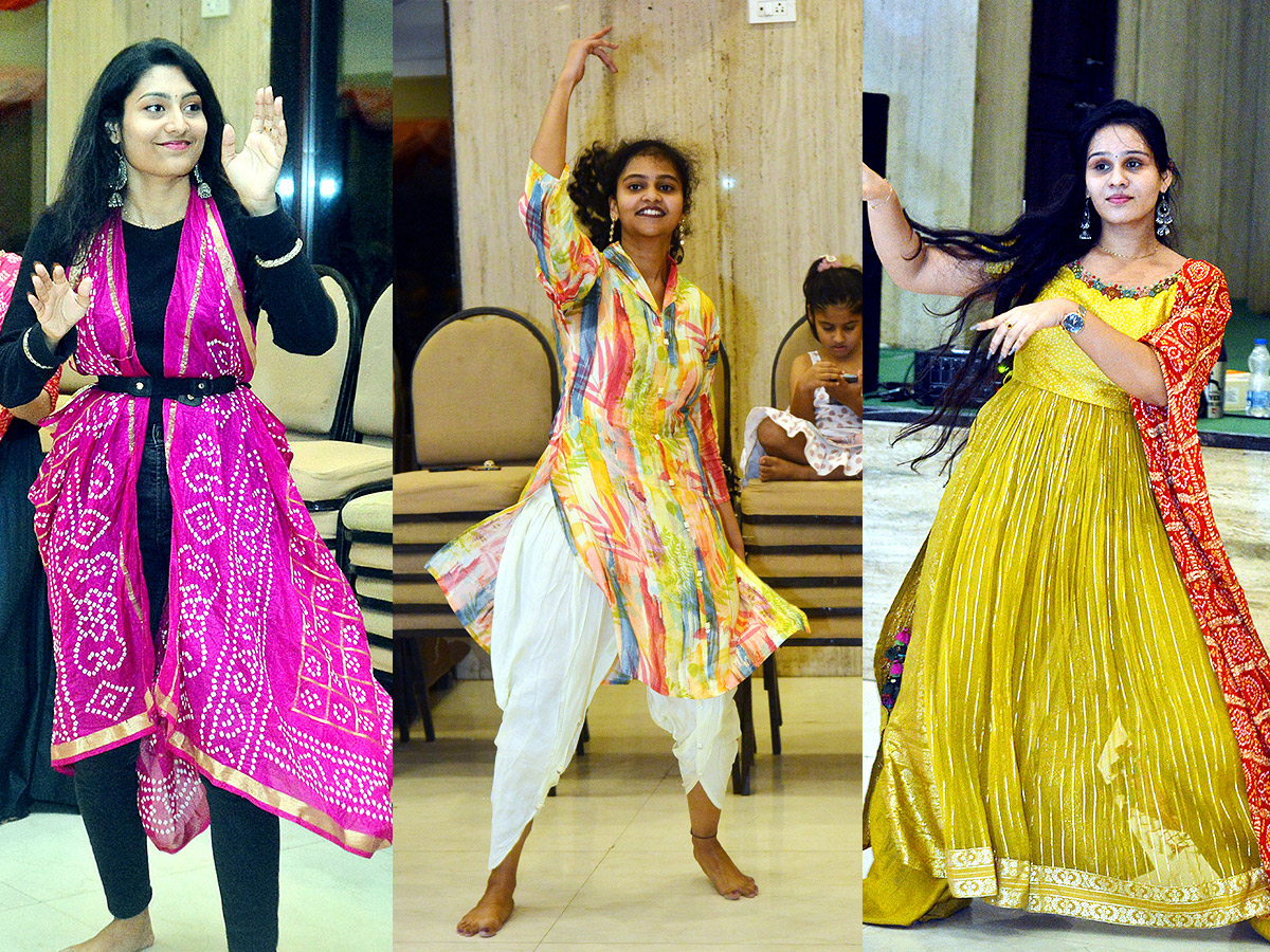 Dasara Dandiya Dance in 2023 Photos - Sakshi1