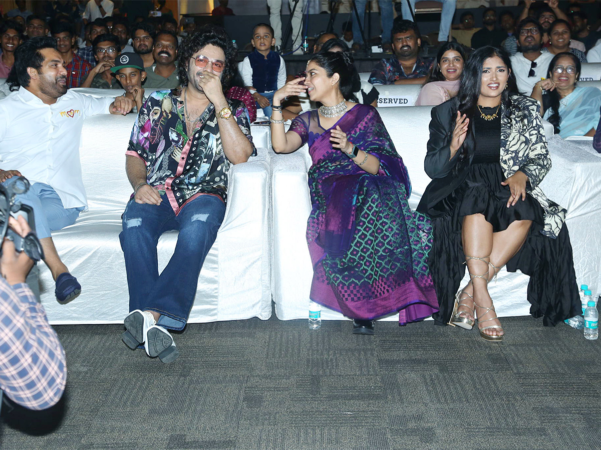 Month Of Madhu Pre Release Event LIVE Photos - Sakshi18