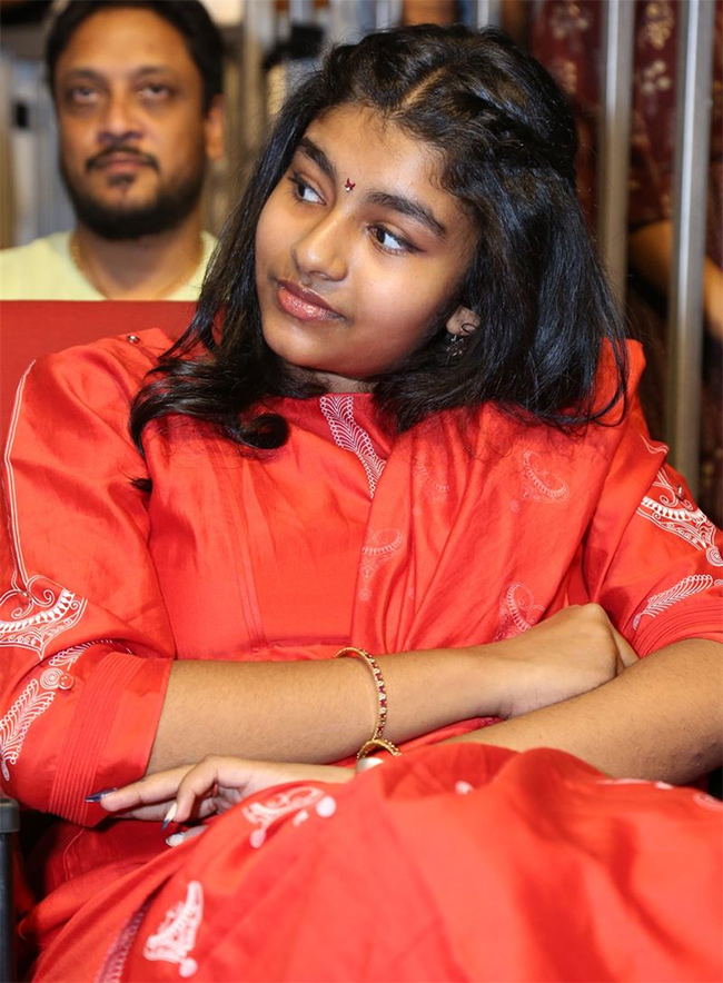 Renu Desai Daughter Aadhya Stills - Sakshi16