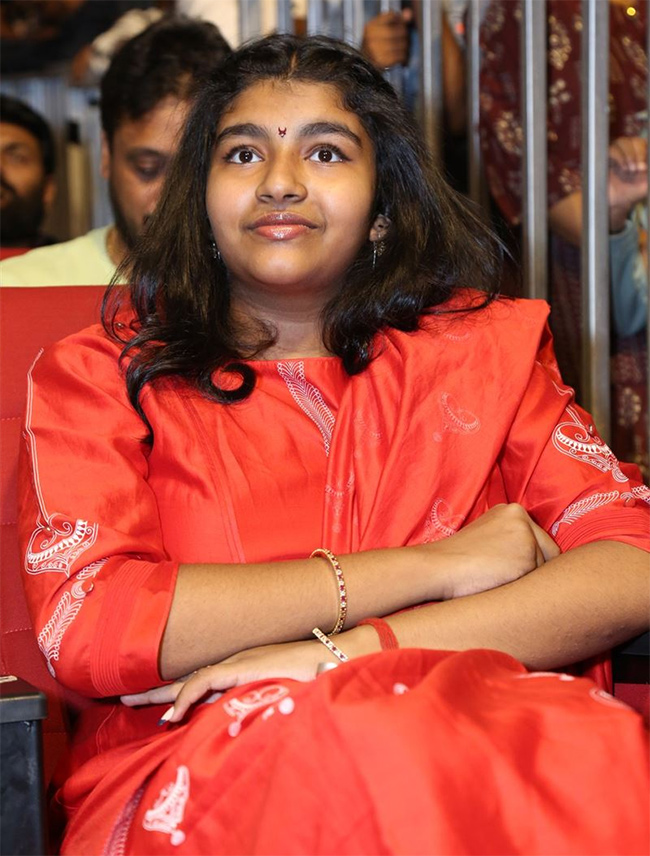 Renu Desai Daughter Aadhya Stills - Sakshi17