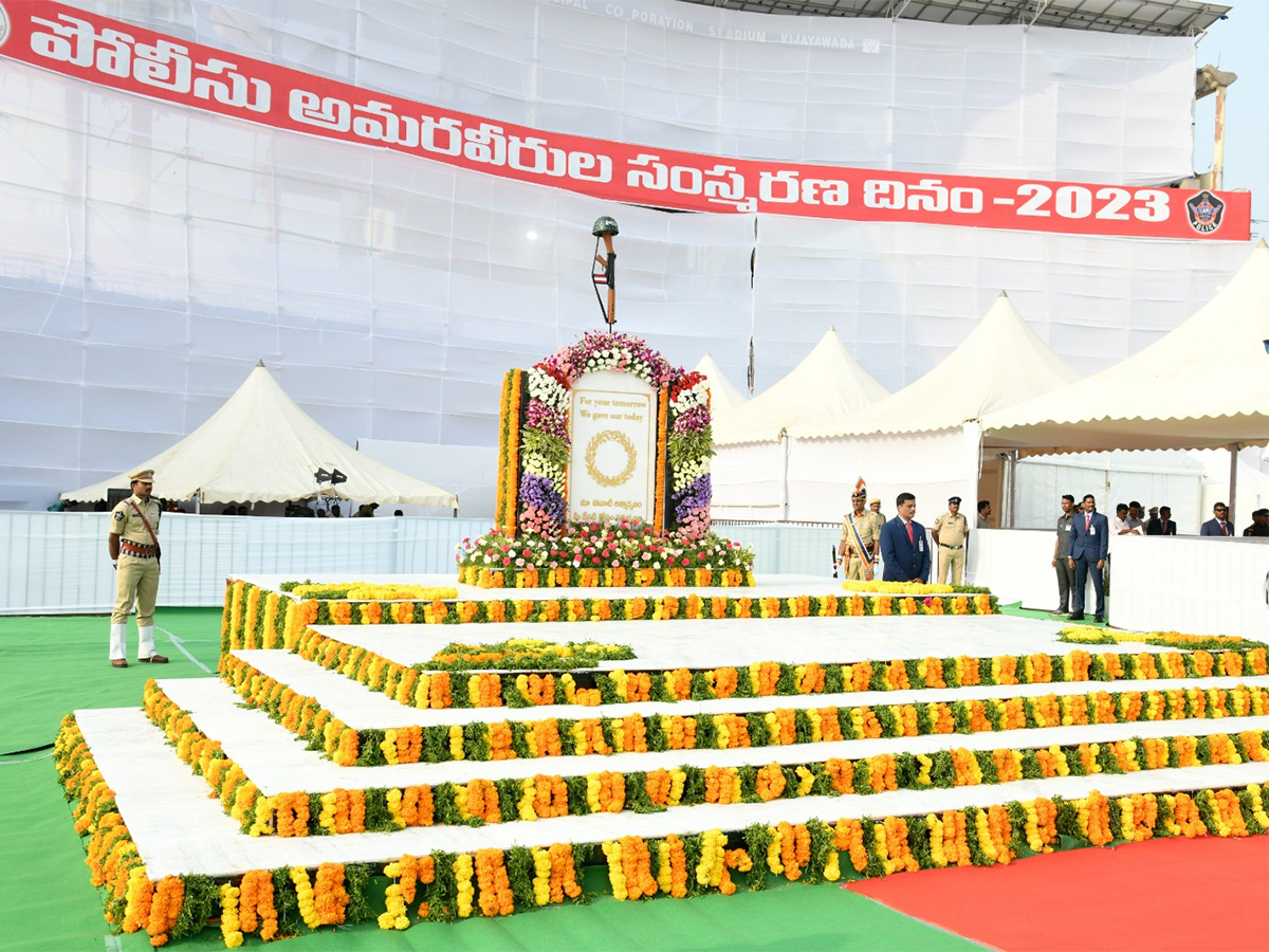 CM YS Jagan Participated Police Commemoration Day 2023 - Sakshi32