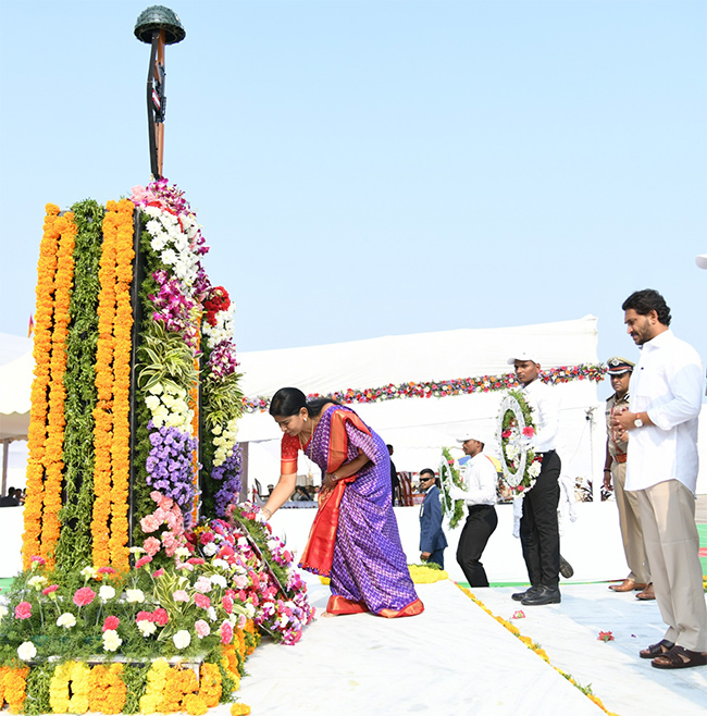 CM YS Jagan Participated Police Commemoration Day 2023 - Sakshi4