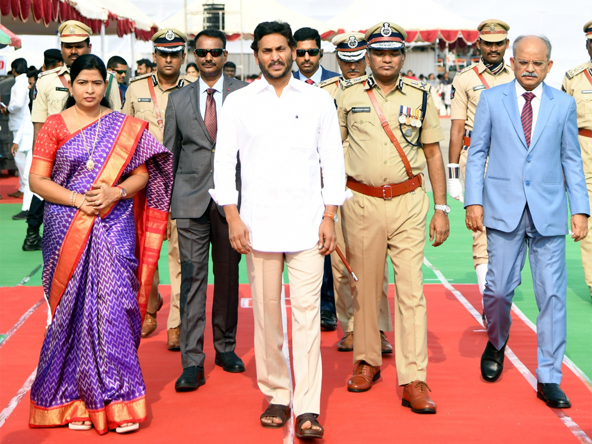 CM YS Jagan Participated Police Commemoration Day 2023 - Sakshi41